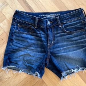 American Eagle Outfitters denim super stretch shorts